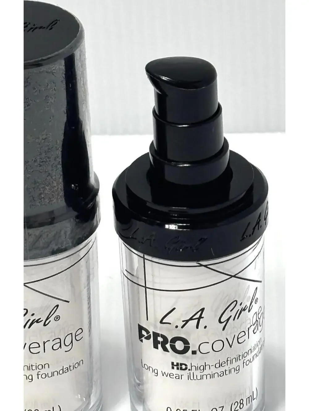 LA Girl PRO Coverage HD Illuminating Liquid Foundation GLM641 White Lot of 2
